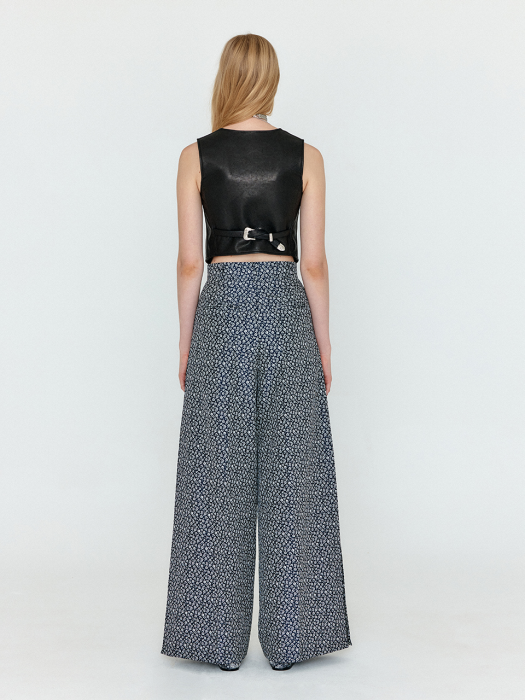 Eenk Weka Side-Tuck Wide Pants - Navy/Ivory Multi