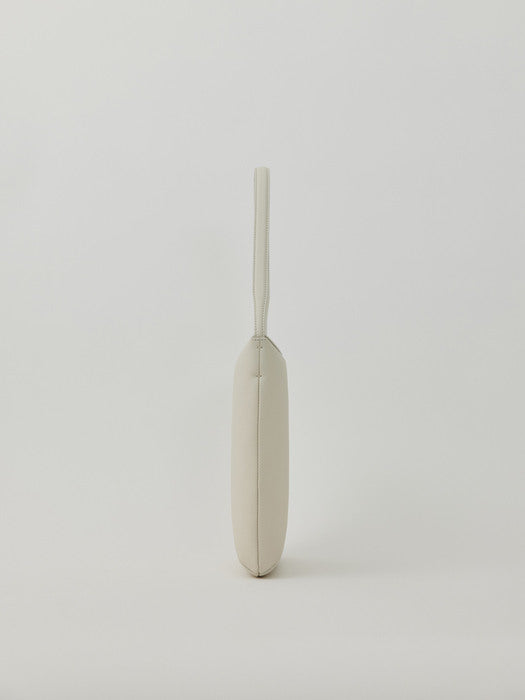 [moia] flat lune bag (bone)