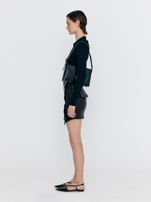 Eenk Wesley Ribbed Long Sleeve Knit - Black