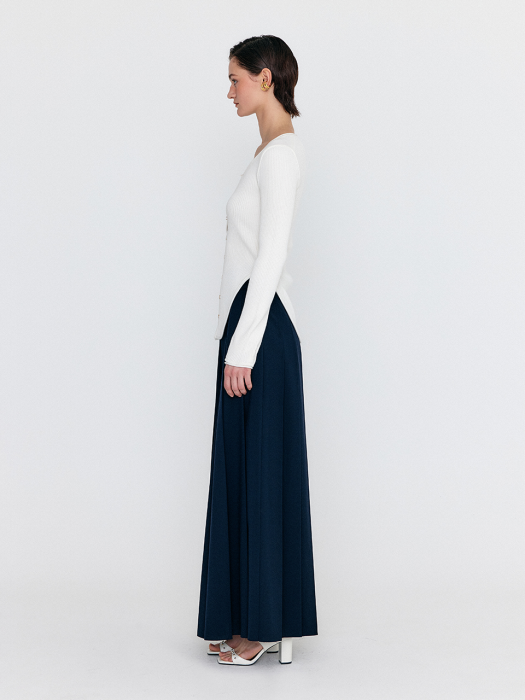 Eenk Westey U-Neck Cardigan - Ivory