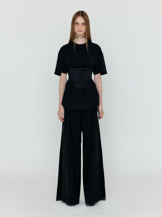 [EENK] Wili Two-Tuck Wide Pants - Black
