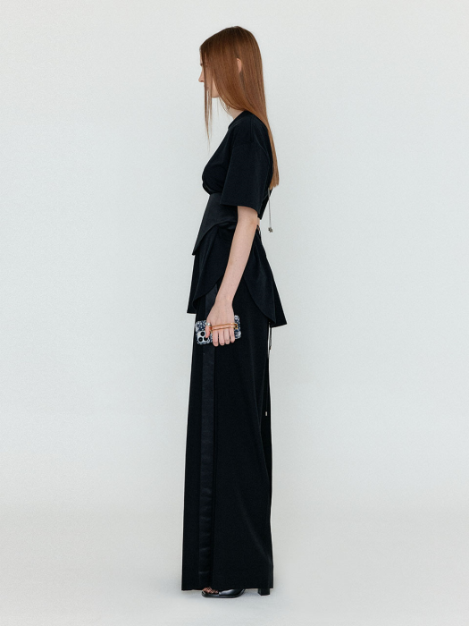 [EENK] Wili Two-Tuck Wide Pants - Black