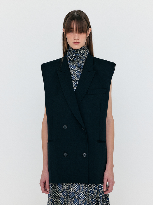 Eenk Winston Oversized Double-Breasted Vest with Scarf - Black
