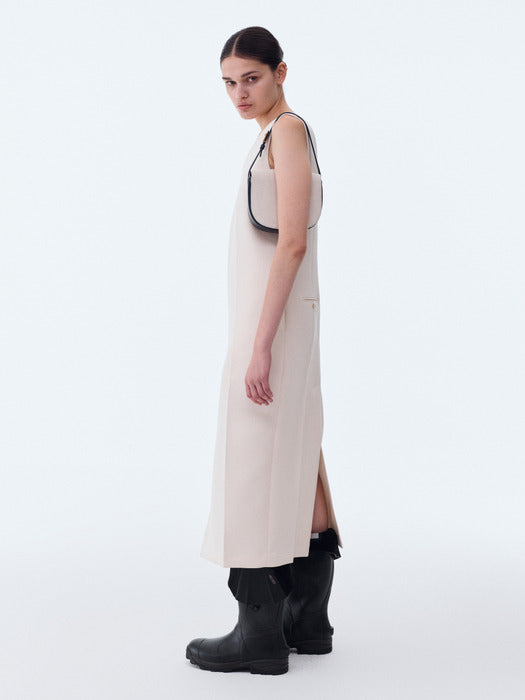 [recto] DEEP V-NECK OVER DRESS (IVORY)