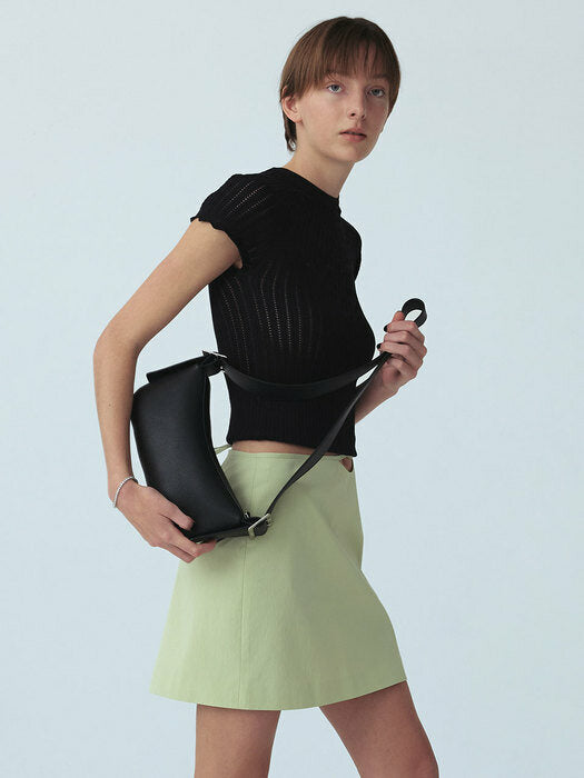 [raive] Jeanne Strap in Black UA3SX009-10