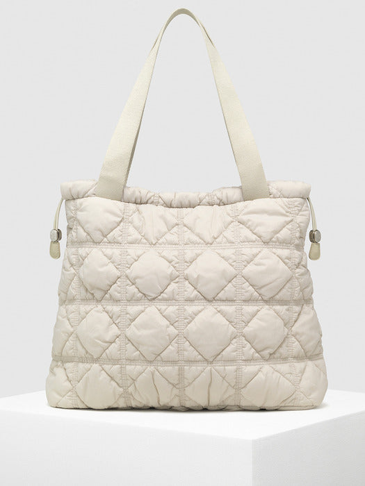 Carlyn Weekender