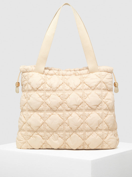 Carlyn Weekender