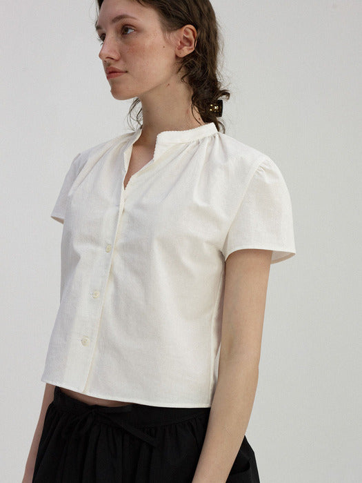 Nothing Written Pome puff sleeve shirt (White)
