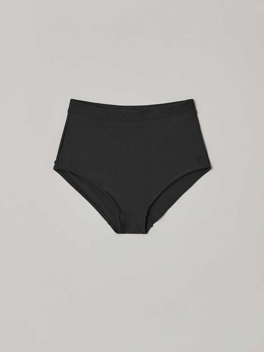 [facade pattern] Essential Swim Brief Black