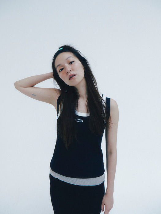 [emis] MINI WAPPEN SLEEVELESS TOP - BLACK/WHITE