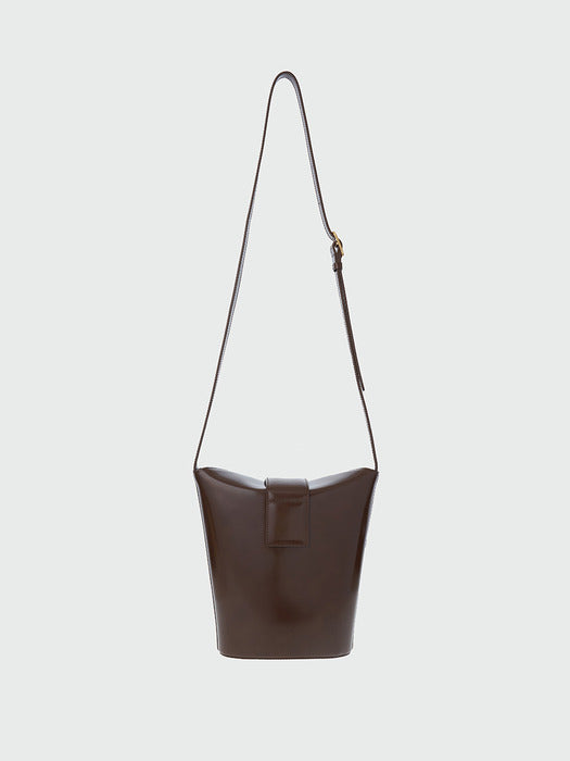Eenk Hobart Folded Top Bucket Bag - Brown