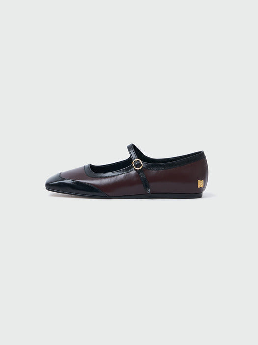 Eenk Xava Square Toe Color Blocked Mary-Jane Flats - Burgundy/Black