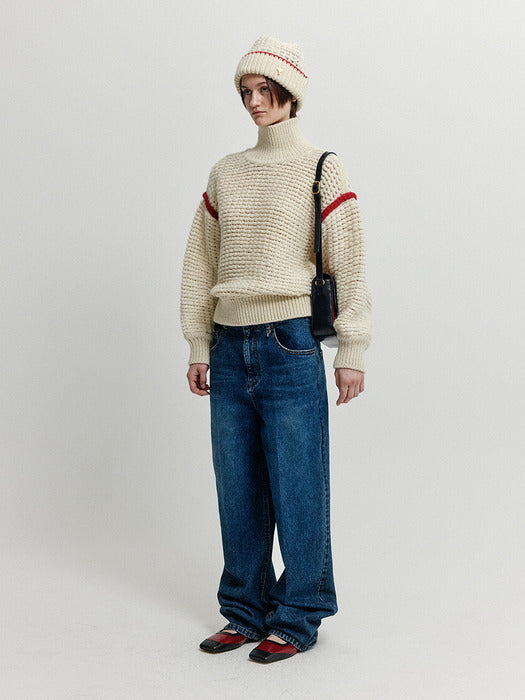 Eenk Xuest Oversized Knit Turtleneck - Cream/Red