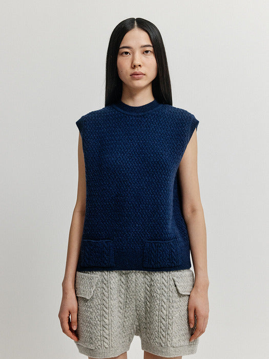 Eenk Xet One-Pocket Knit Vest - Navy
