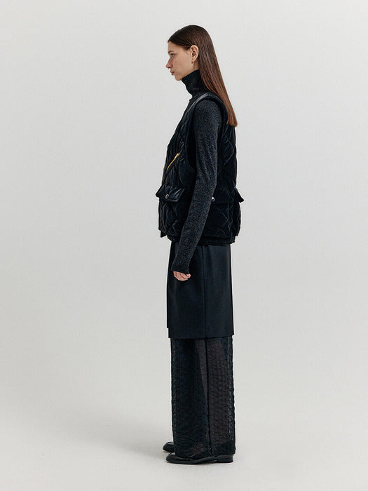 Eenk Xeby Utility Quilted Vest - Black