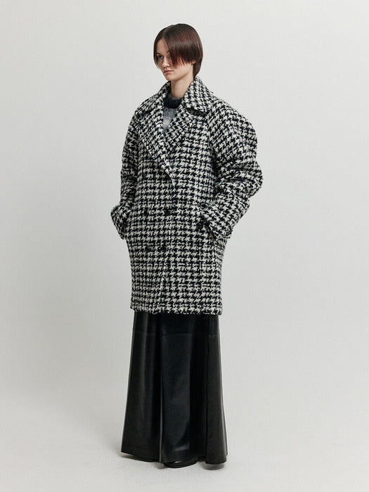 Eenk Xase Oversized Pea Coat - Black / Ivory