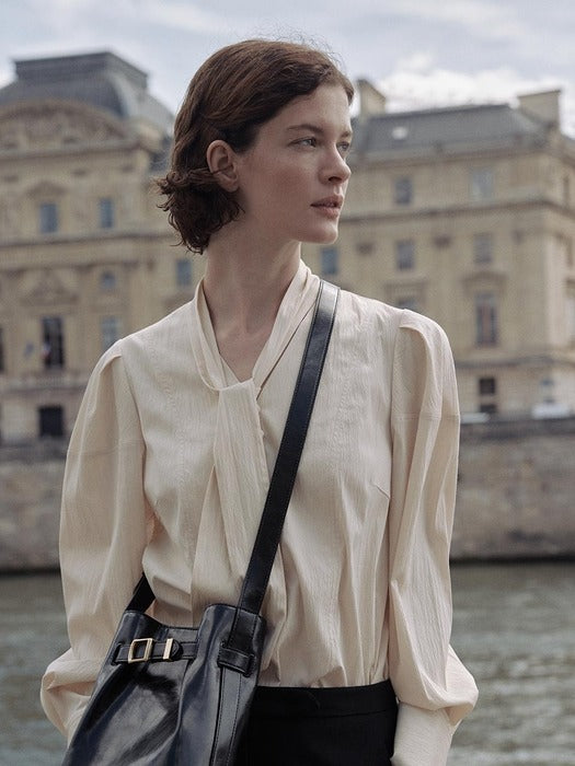 Loeuvre Tie Puff Sleeve Blouse