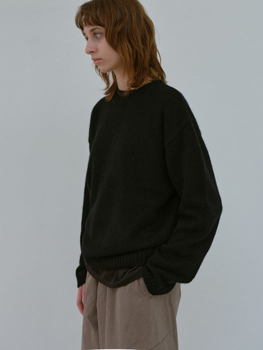 [moia] alpaca sweater (black)