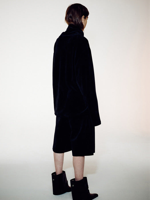 VELVET TURTLENECK PULLOVER, BLACK