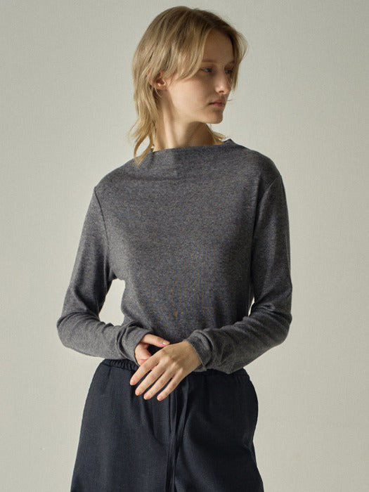 Facade Pattern Wool Half-Neck Top