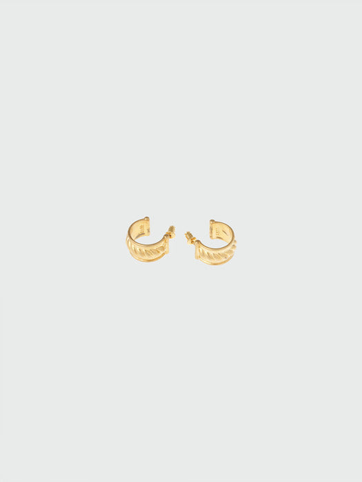 Eenk Xaver Chain Detailed Earring - Gold