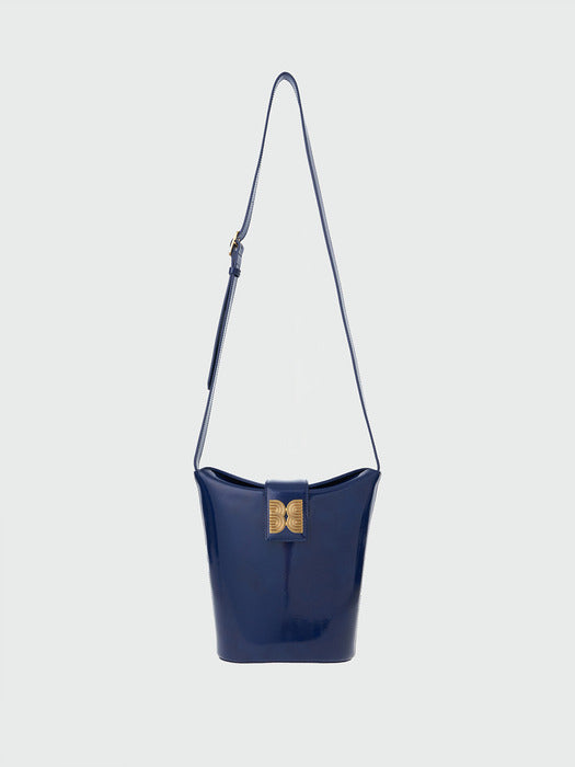 Eenk Hobart Folded Top Bucket Bag - Navy