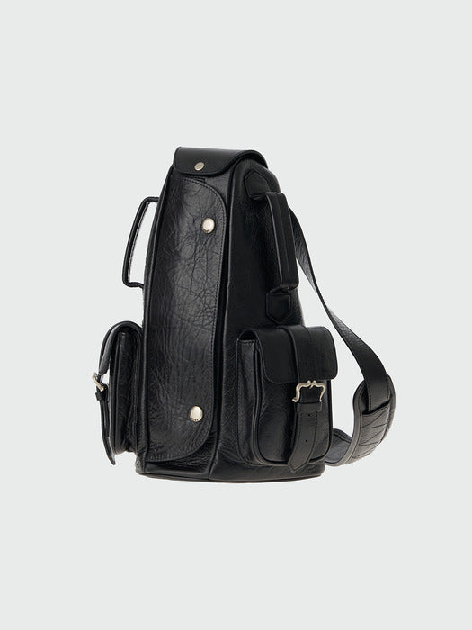 [EENK] Henial Utility Leather Backpack - Black