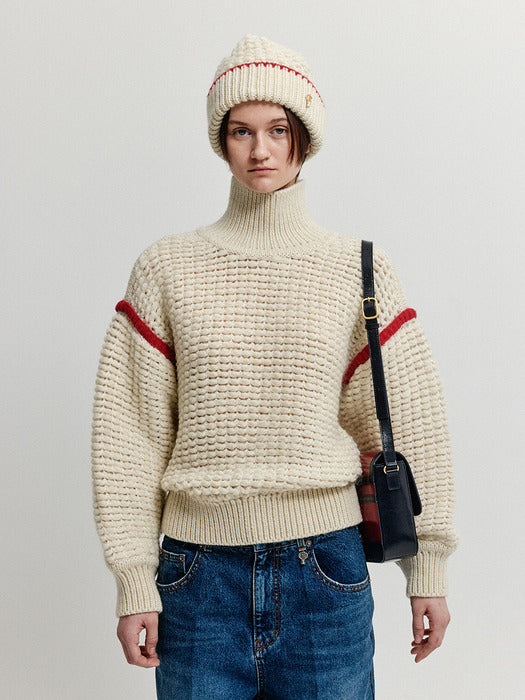 Eenk Xuest Oversized Knit Turtleneck - Cream/Red