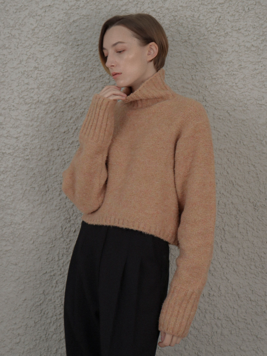 [TILLIDIE] Wool Cropped Turtleneck Knit(Coral)