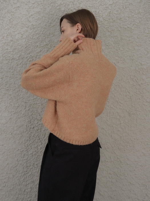 [TILLIDIE] Wool Cropped Turtleneck Knit(Coral)