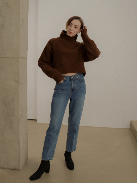 [TILLIDIE] Wool Cropped Turtleneck Knit(Brown)