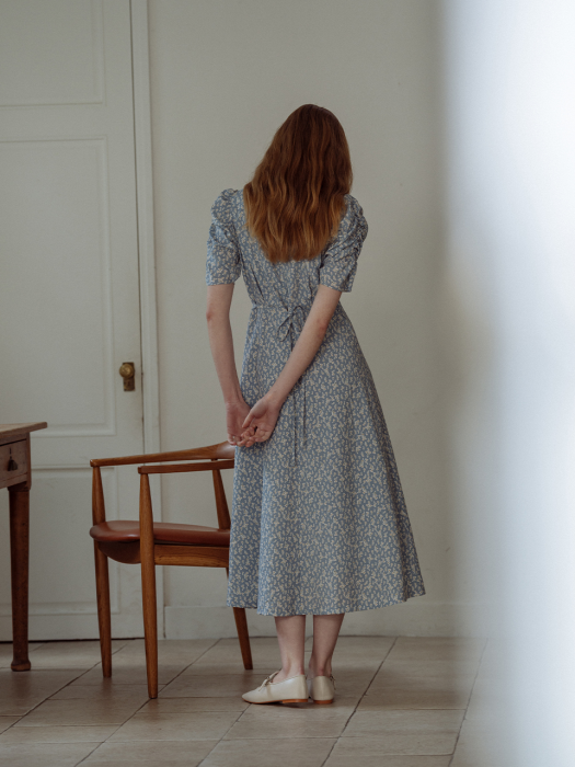 [TILLIDIE] V-neck shirring OPS(Skyblue)