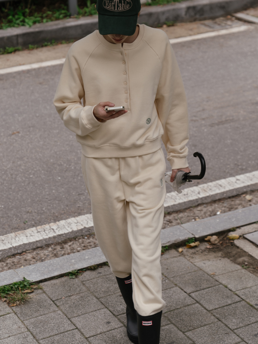 [TILLIDIE] TILL Sweatshirt(Cream)