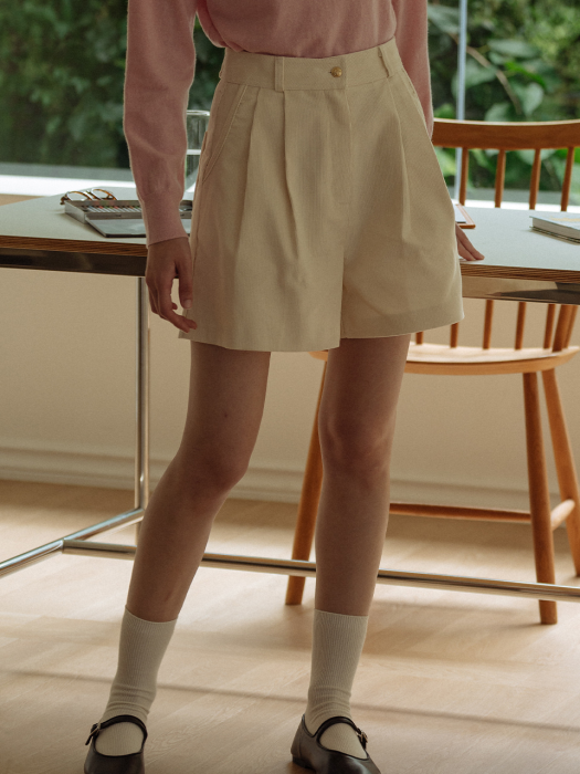 [TILLIDIE] Corduroy two turk short pants(Cream)