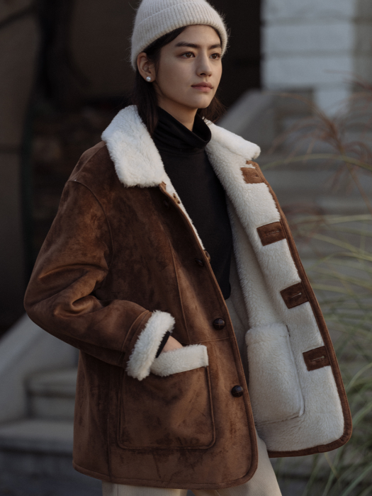 [TILLIDIE] Reversible suede mustang_Brown