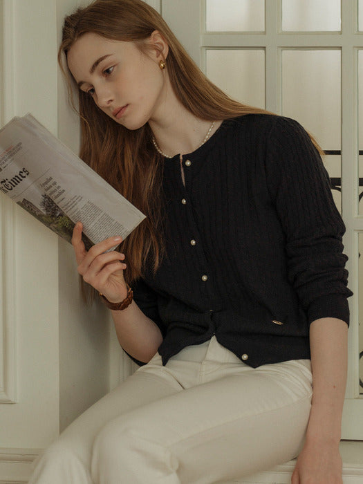 [TILLIDIE] Cashmere pearl button cable cardigan_Black
