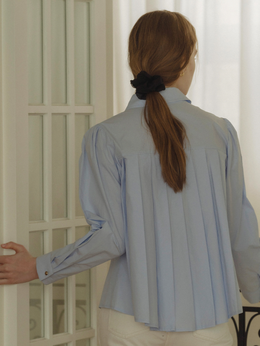 [TILLIDIE] Gold button point flare blouse(Skyblue)