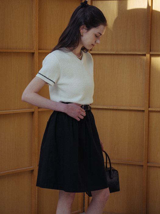 [TILLIDIE] Volume strap skirt(Black)