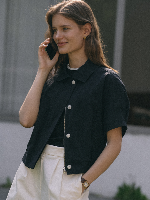 [TILLIDIE] Minimal collar half blouson(Navy)