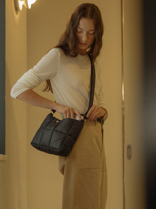 [TILLIDIE] 3-way square soft quilting bag_Navy