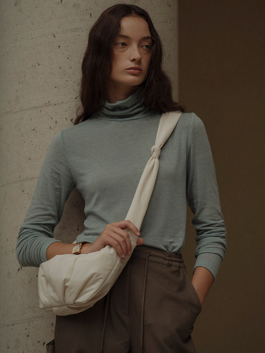 [TILLIDIE] Tencel wool blended sheer turtle neck(Skyblue)