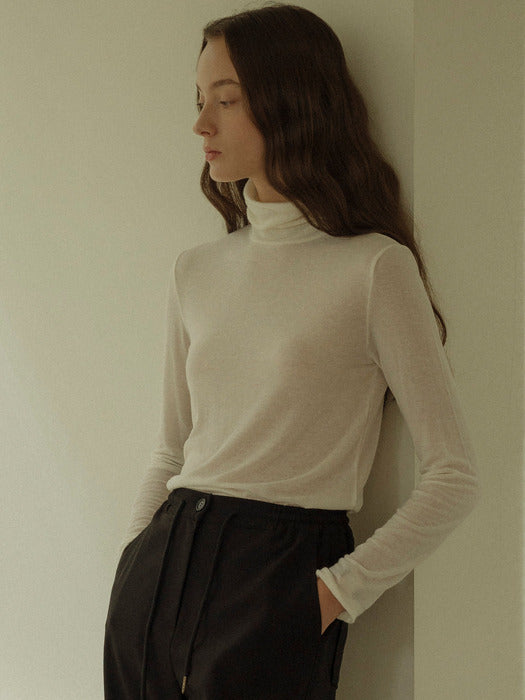 [TILLIDIE] Tencel wool blended sheer turtle neck(Ivory)