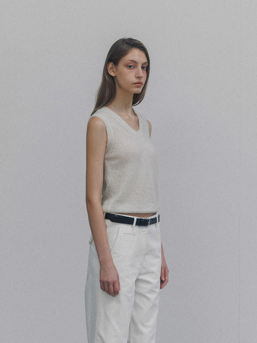 Nothing Written Carol u-neck vest (Ivory)