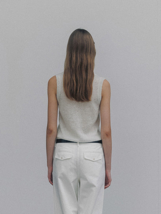 Carol u-neck vest (Ivory)