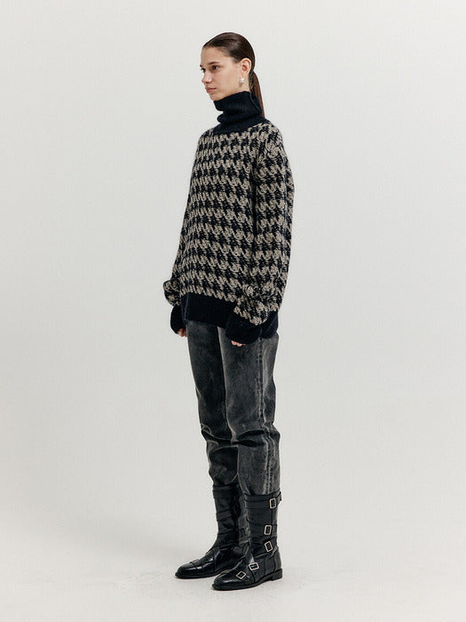 Eenk Xezal Houndstooth Check Knit Turtleneck - Black/Ivory