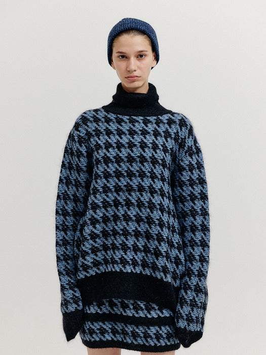 Eenk Xezal Houndstooth Check Knit Turtleneck - Blue/Black