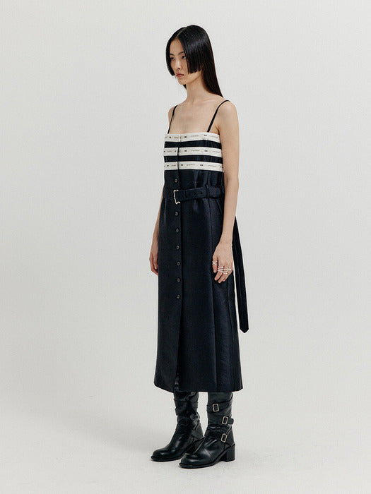 Eenk Xquet Sleeveless Buttoned Dress - Black