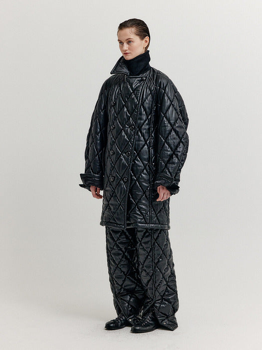 Eenk Xase Oversized Quilted Pea Coat - Black