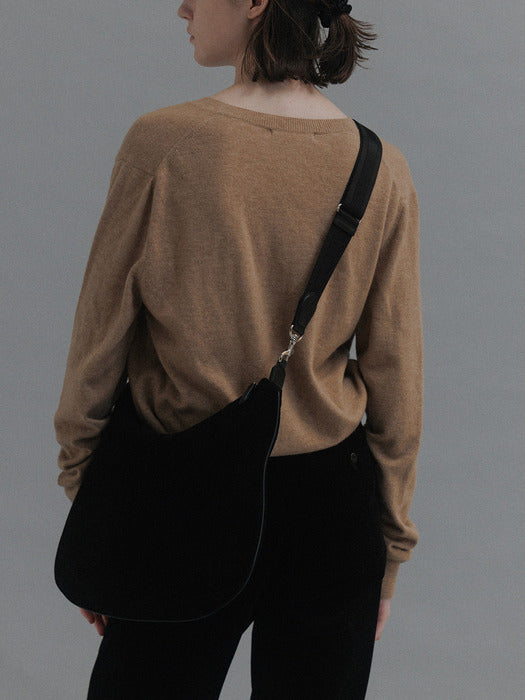 Nothing Written Balloon suede bag (Black)