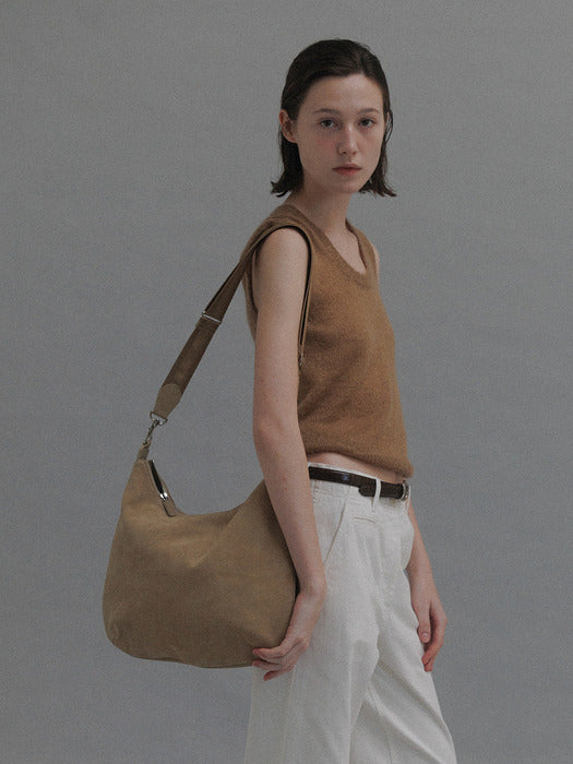 Nothing Written Balloon suede bag (Beige)